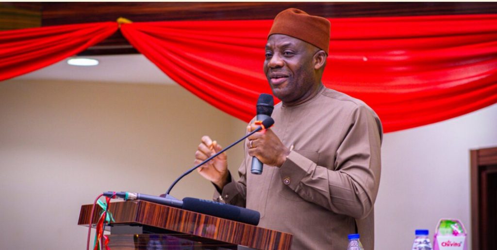FG Powers 24 Tertiary Institutions With Solar Energy